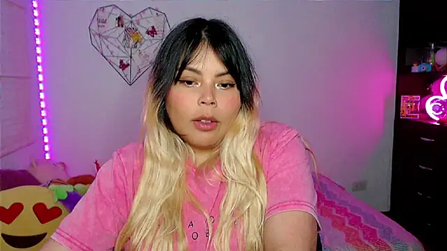 EllieMoonX online show from 04-14-26, 11:10