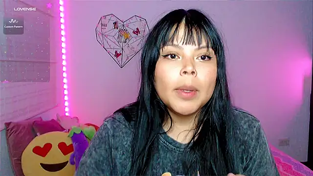 EllieMoonX online show from 05-14-26, 12:07