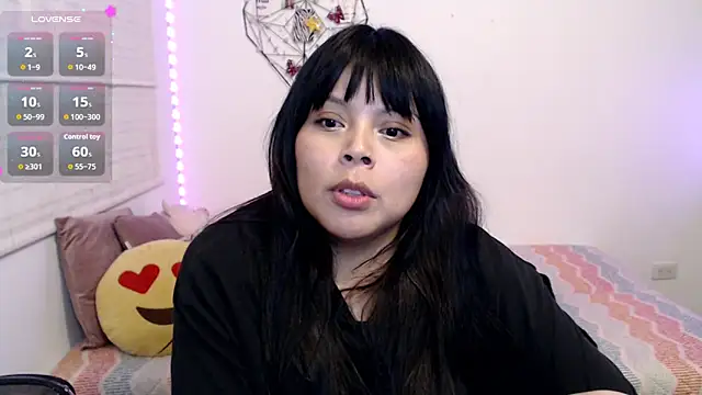EllieMoonX online show from 05-27-26, 01:57