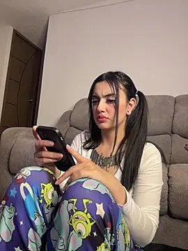 Lucy 699 online show from 03-05-26, 06:21