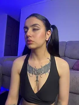 Lucy 699 online show from 06-11-26, 05:59