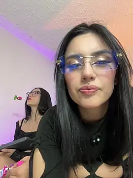 Snapshot of Lucy_699 chatting on 06-21-26, 03:23 Lucy 699 online show from 06-21-26, 03:23