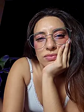 Meganthomson online show from 02-13-26, 03:06