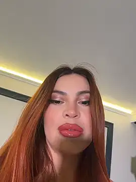 Snapshot of AbrilColls_ chatting on 07-08-26, 11:49 AbrilColls online show from 07-08-26, 11:49
