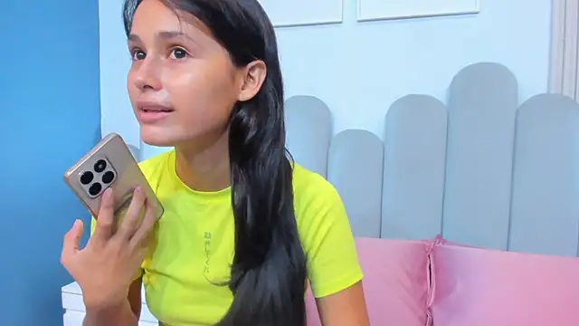 luly dreams online show from 06-12-26, 11:41