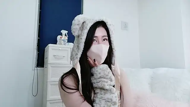 Ran 2323 online show from 03-20-26, 12:06