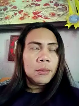 Snapshot of erma_joy chatting on 10-23-25, 04:11 erma joy online show from 10-23-25, 04:11