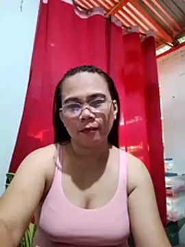 Snapshot of erma_joy chatting on 06-13-26, 08:34 erma joy online show from 06-13-26, 08:34