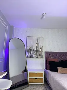 HoneyMollyX online show from 07-10-26, 01:11