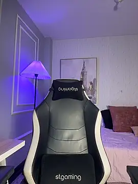 HoneyMollyX online show from 02-18-26, 01:07