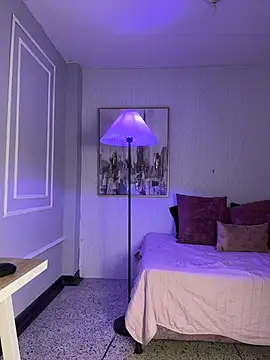 HoneyMollyX online show from 03-20-26, 01:01