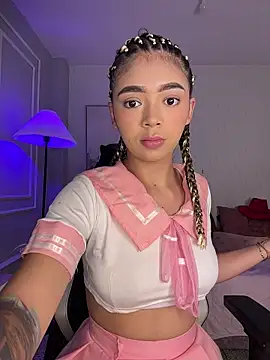 HoneyMollyX online show from 11-24-25, 01:00