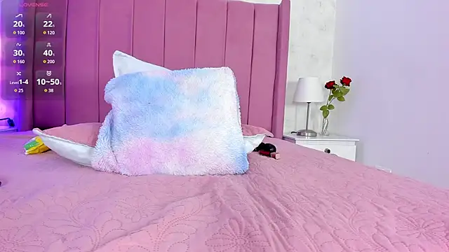 alexandralopez- online show from 07-11-26, 04:35