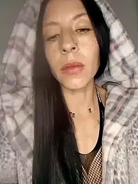 you yuyuu online show from 10-19-25, 02:14