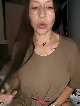 you yuyuu online show from 10-13-25, 12:23