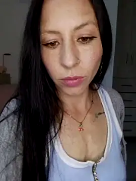 you yuyuu online show from 11-20-25, 11:36