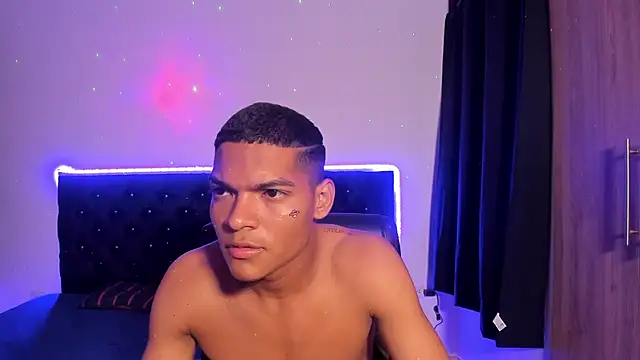 isaac master77 online show from 10-09-25, 04:57