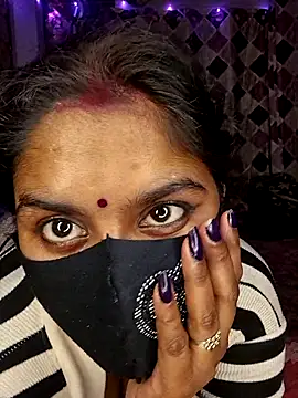 Sweet-Maddlina online show from 12-22-25, 11:43