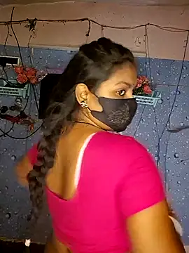 Sweet-Maddlina online show from 07-18-26, 01:58