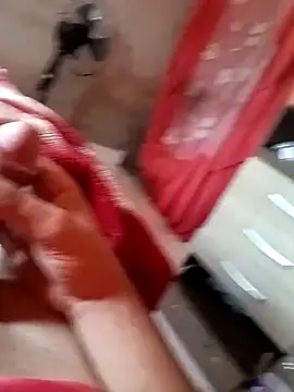 Snapshot of Brunim1869 chatting on 03-12-26, 02:21 Brunim1869 online show from 03-12-26, 02:21