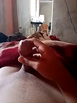 Snapshot of Brunim1869 chatting on 02-20-26, 10:28 Brunim1869 online show from 02-20-26, 10:28