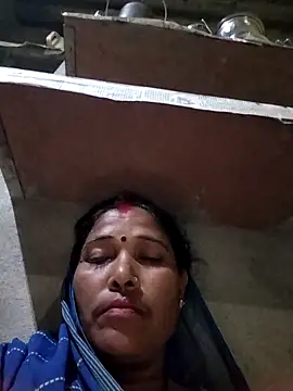 Snapshot of R_sehjal chatting on 10-11-25, 11:28 R sehjal online show from 10-11-25, 11:28