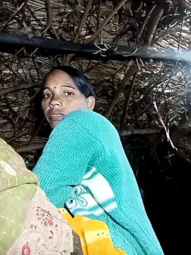 Cutsedi3 online show from 11-20-25, 09:36