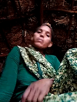 Cutsedi3 online show from 12-18-25, 11:25