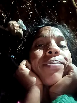 Cutsedi3 online show from 11-28-25, 09:59