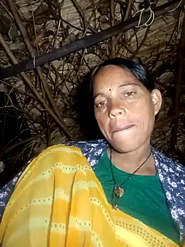 Cutsedi3 online show from 10-28-25, 09:47