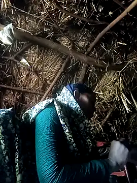 Cutsedi3 online show from 11-11-25, 09:04