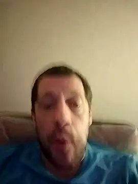 Snapshot of Doylechita12 chatting on 10-21-25, 03:50 Doylechita12 online show from 10-21-25, 03:50