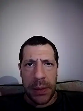 Snapshot of Doylechita12 chatting on 10-19-25, 12:35 Doylechita12 online show from 10-19-25, 12:35