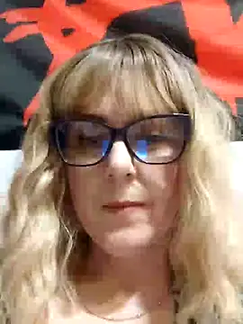 Amelialove42 online show from 02-16-26, 08:51