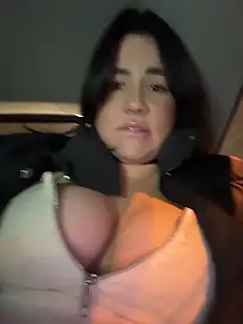 SwittieKendra online show from 11-27-25, 07:47