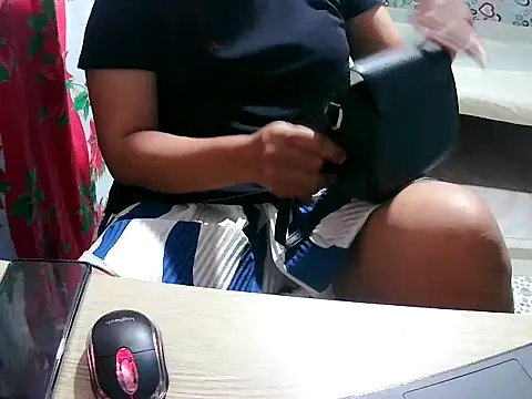 PussyCherry online show from 12-15-25, 11:16