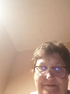 Katherine735 online show from 06-18-26, 07:52