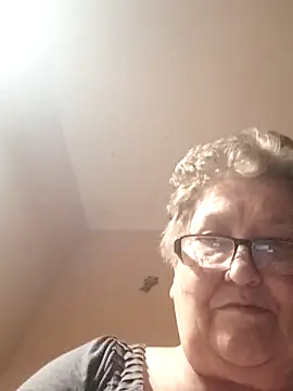 Katherine735 online show from 11-30-25, 03:46