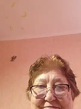 Snapshot of Katherine735 chatting on 06-17-26, 03:06 Katherine735 online show from 06-17-26, 03:06