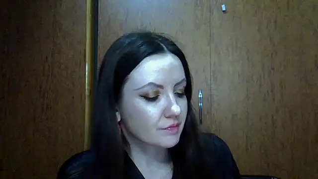 Snapshot of Kalorinn chatting on 03-08-26, 08:01 Kalorinn online show from 03-08-26, 08:01