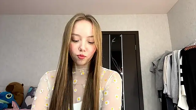 Snapshot of AntoniaMoravick chatting on 10-17-25, 09:12 AntoniaMoravick online show from 10-17-25, 09:12