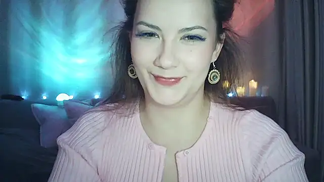 MoodieMira online show from 02-23-26, 05:13