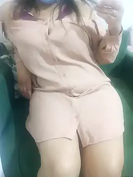 FATIFATIMOROC online show from 04-06-26, 09:05