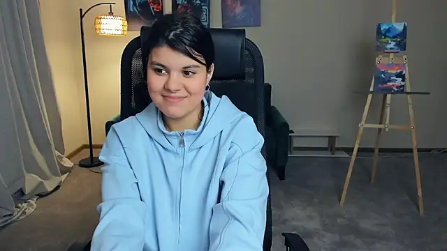 NicolaAlsaqri online show from 10-14-25, 07:31