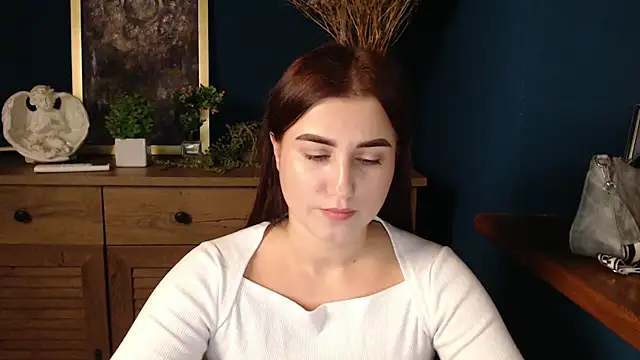 Flower mary online show from 10-30-25, 08:01