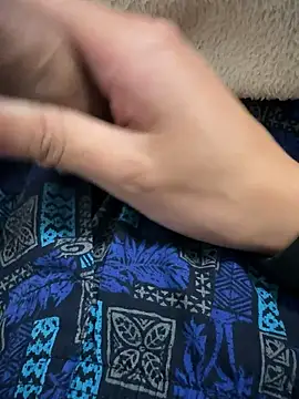 haruki 18old online show from 12-17-25, 01:38