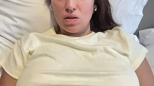 CArivora online show from 02-22-26, 08:49