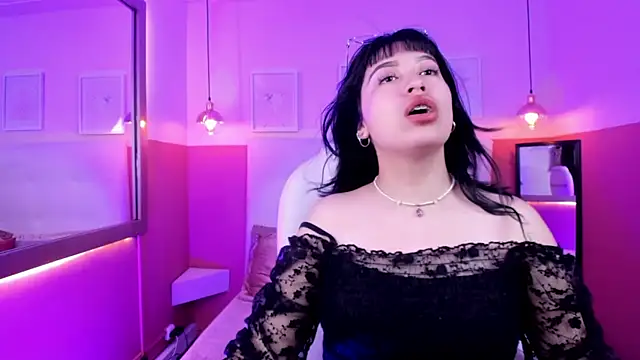 Snapshot of dalia_Brook chatting on 10-11-25, 01:45 dalia Brook online show from 10-11-25, 01:45