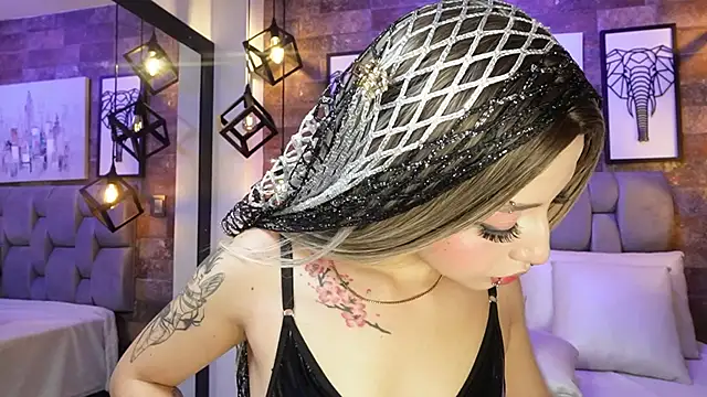 Sophia Bellucci online show from 01-06-26, 12:20