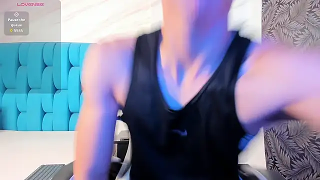 Tyler  Colt online show from 10-23-25, 06:50